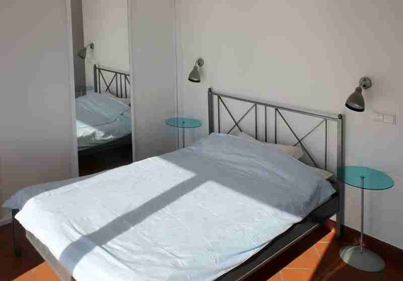 Bett mit Wandschrank Ferienhaus Carvoeiro